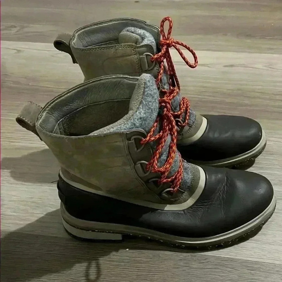 Sorel Brown and Gray Winter Boots - Picture 2 of 6